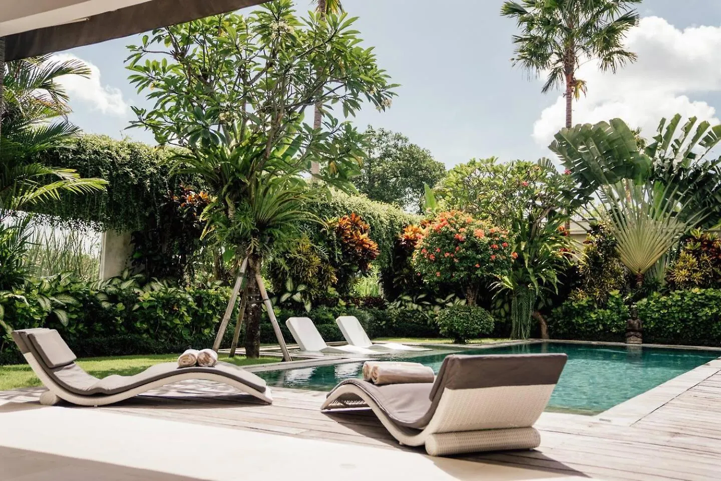 Seminyak Villa 3 Chambres Service 5